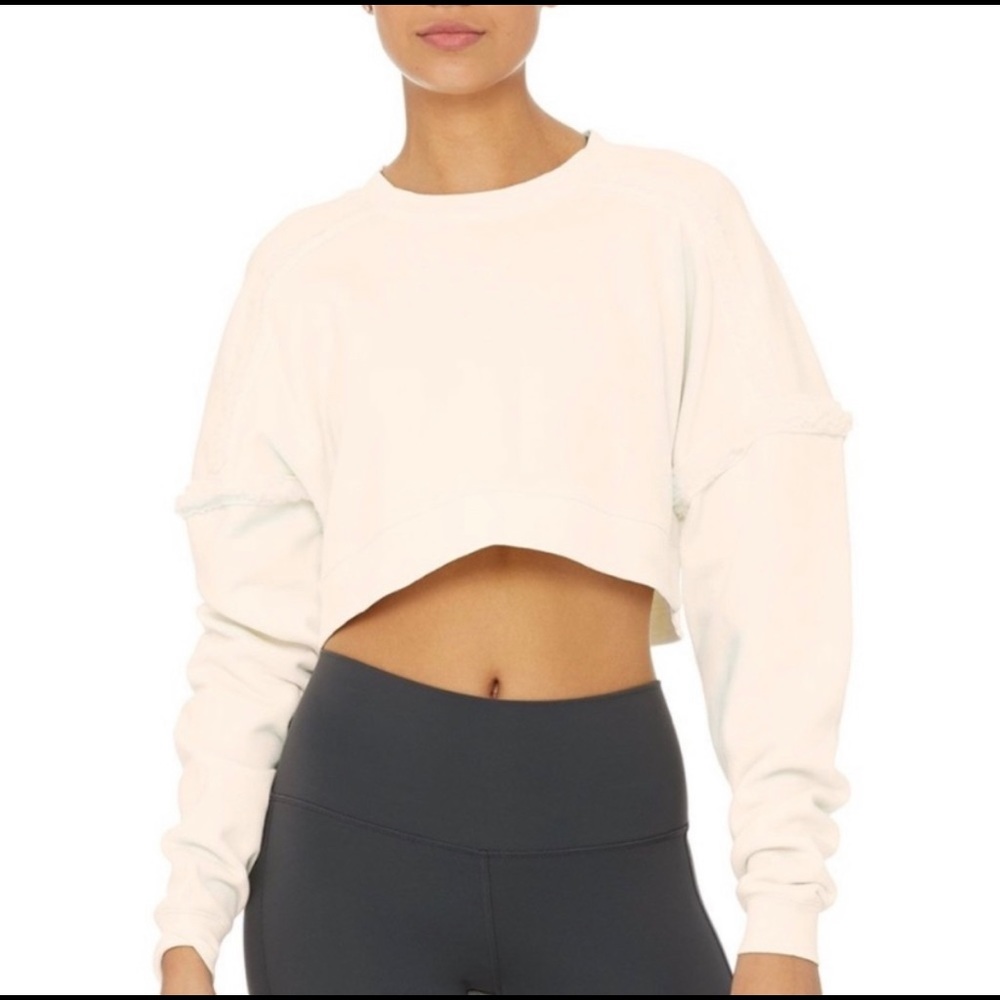 Alo City Long Sleeve in Pristine